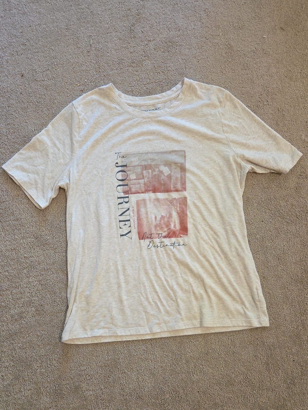 Banana Republic Light Cream Graphic Tee with Dusty Pink Print
